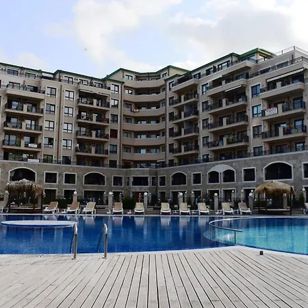 Luxury 1 Bedroom 5th Floor *
